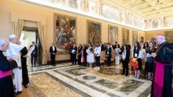 Leó pápa a Mediterrán Ifjúsági Tanács képviselőivel