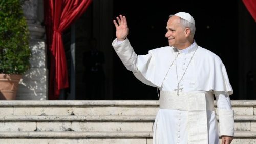 Bischof Oster beim Papst