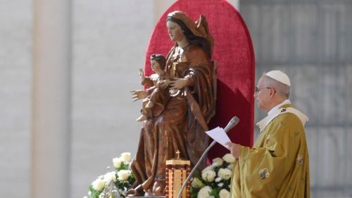 PODCAST papežovy homilie při kanonizační mši Pier Giorgia Frassatiho a Carla Acutise