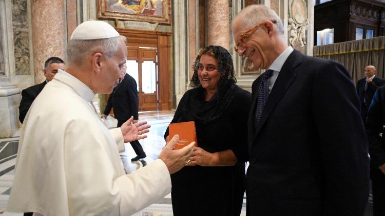 Léon XIV avec les parents de Carlo Acutis