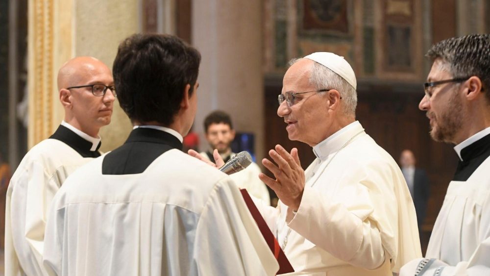 O Papa na Basílica de São João de Latrão para a abertura do ano pastoral da Diocese de Roma