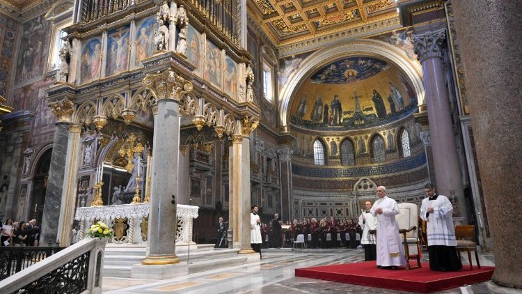 Pope Leo XIV in the Basilica of St John Lateran during the Diocesan Assembly