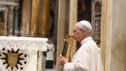 Pope Leo XIV kisses the book of the Gospels as he begins Rome's diocesan assembly at St. John Lateran on September 19, 2025
