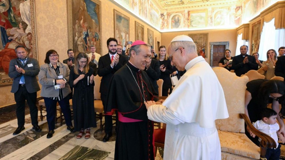 La papa Leon, participanții la Întâlnirea jubiliară promovată de CELAM pentru viitorul familiei.