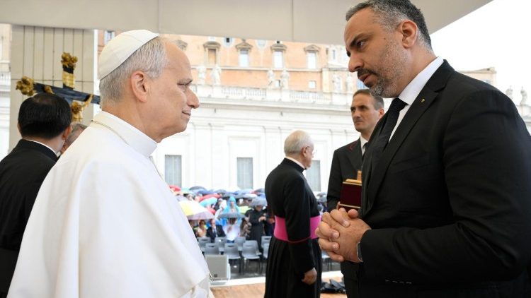 Maher Nicola Canawati, starosta města Betlém, při setkání s papežem Lvem XIV. 