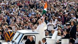 البابا لاوُن الرابع عشر في المقابلة اليوبيلية مع المؤمنين 