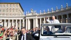 教皇レオ14世、聖年の巡礼者のための謁見 　2025年9月27日　バチカン・聖ペトロ広場