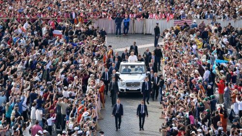 Kateheza o vstajenju. Papež: Ne bojte se pokazati svojih ran, ki jih je ozdravilo usmiljenje