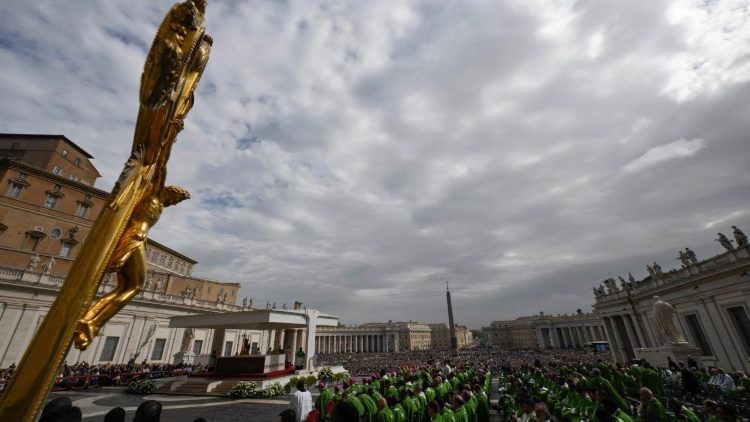 Paavin Angelus: Uusi missionaarinen aika kirkon historiassa on alkanut