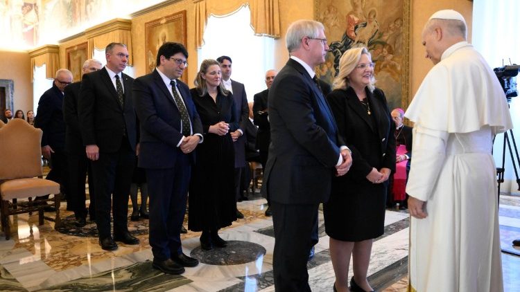 Đức Thánh Cha Lêô XIV tiếp ban lãnh đạo Hội Hiệp sĩ Columbus 