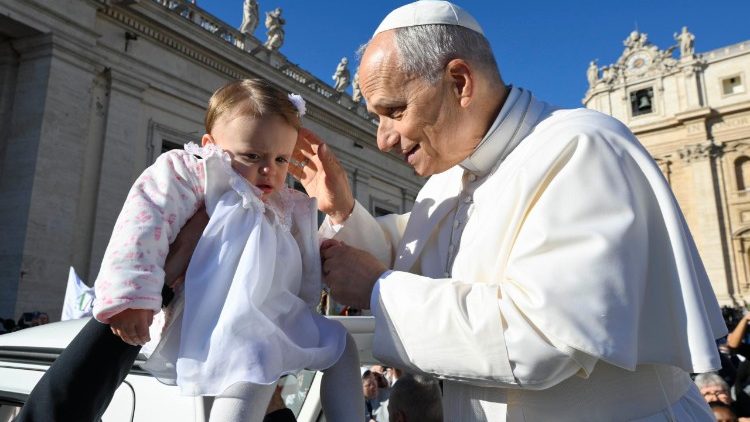 Leo zu Beginn der Generalaudienz