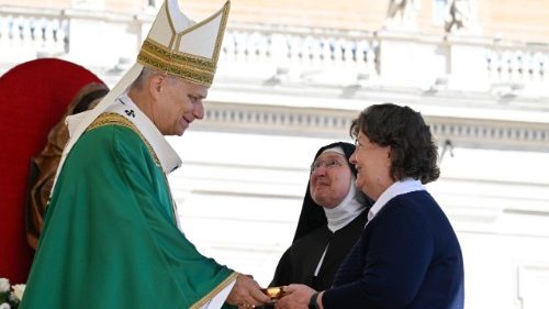 Папа да кансэкраваных асоб: сведчыць пра першынства Бога ў жыцці