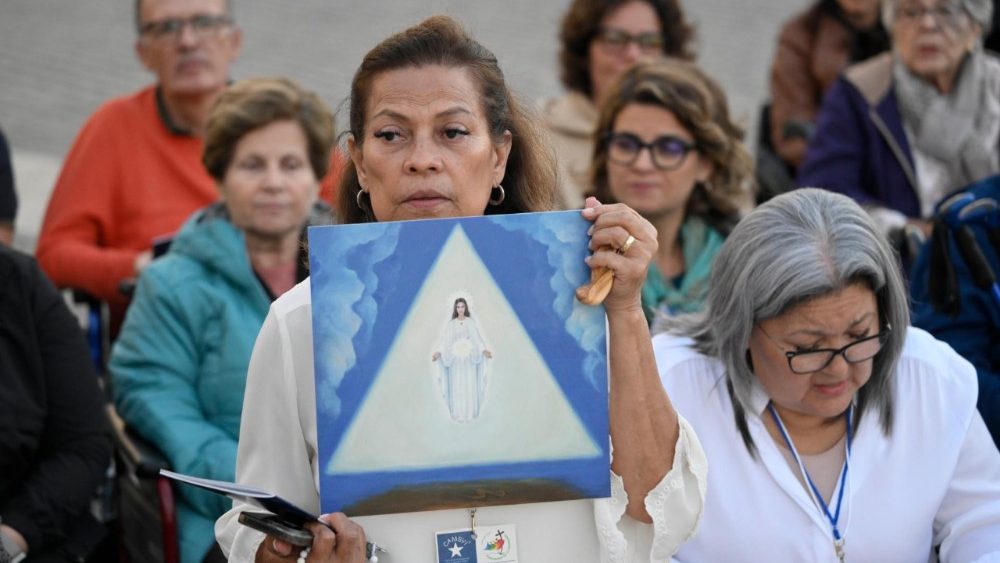 Ружанцовая малітва на Плошчы Святога Пятра