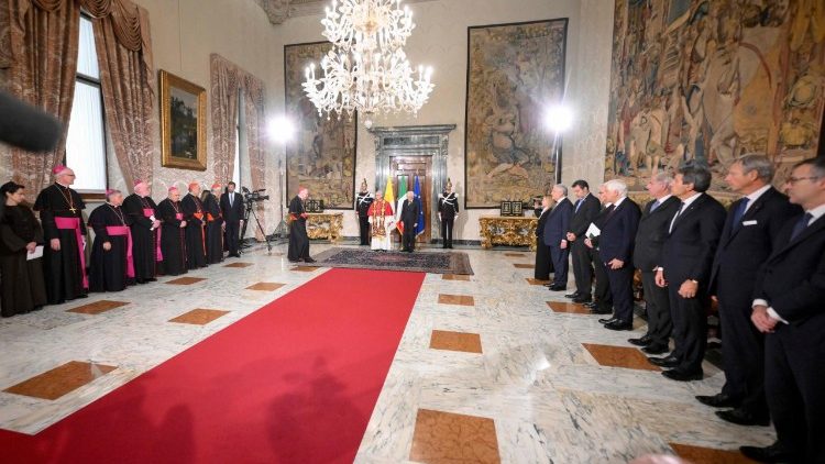 Il saluto alle delegazioni 