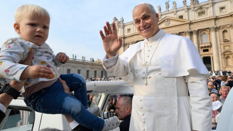 Обща аудиенция на площад "Свети Петър"