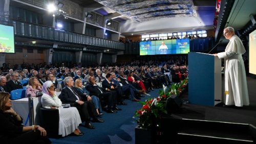 Papież w FAO: możemy pokonać gł&oacute;d, jesteśmy za to odpowiedzialni