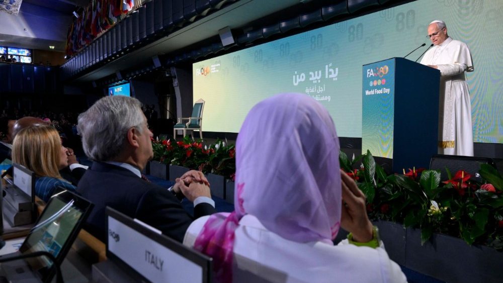 Леў XIV у штаб-кватэры Харчовай і сельскагаспадарчай арганізацыі Аб’яднаных Нацый (ФАО) у Рыме