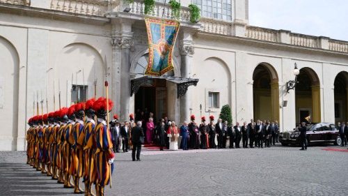 Sv&auml;t&aacute; stolica m&aacute; diplomatick&eacute; vzťahy so 184 št&aacute;tmi