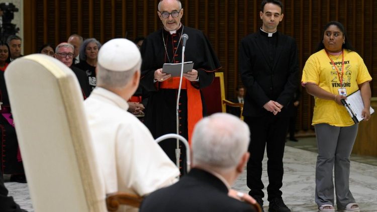 Il cardinale Michael Czerny, prefetto del Dicastero per il Servizio dello Sviluppo Umano integrale, durante il suo intervento