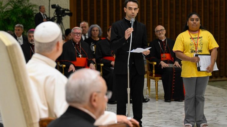 Erfahrungsberichte vor dem Papst