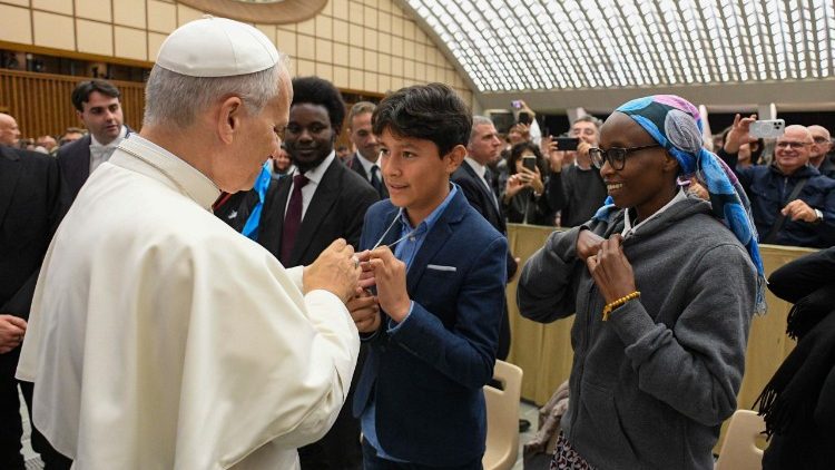 Encuentro de León XIV con miembros de los movimientos populares del mundo
