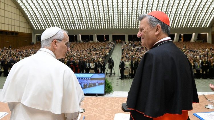 Il Papa e il cardinale Mario Grech, segretario generale del Sinodo dei Vescovi