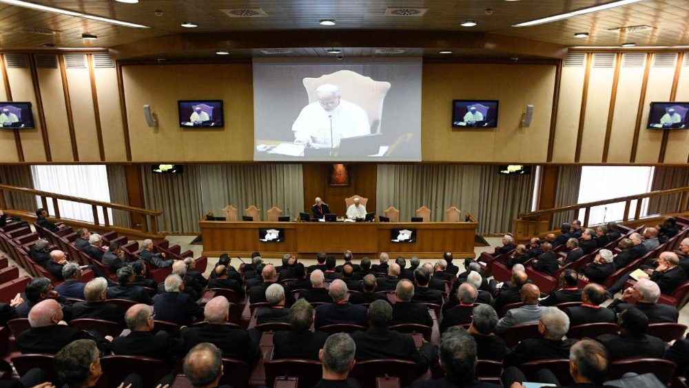 Сустрэча Папы з вышэйшымі настаяцелямі Таварыства Езуса