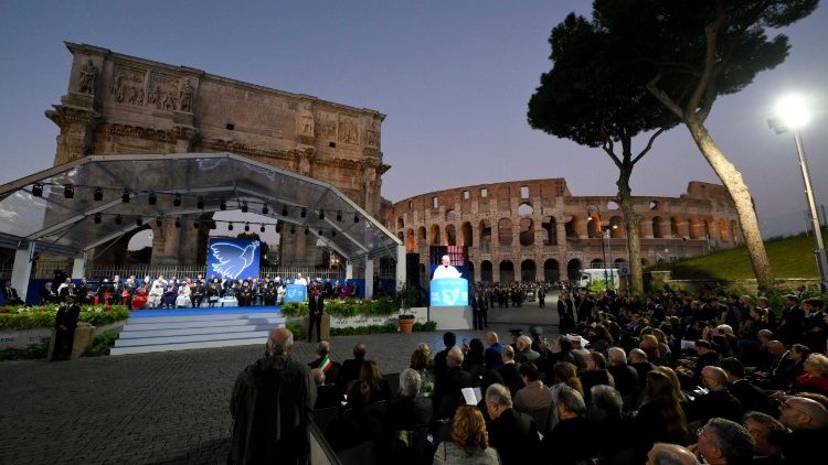 Momento del discurso del Papa León XIV