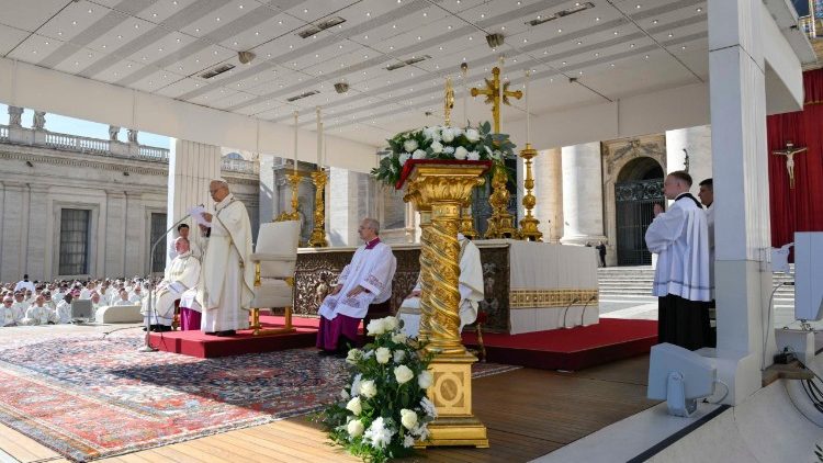 Papa Leone XIV durante l'omelia