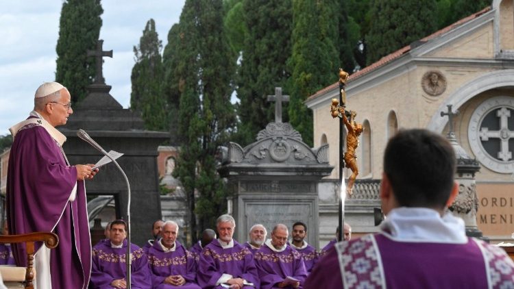 Papa refletiu na homilia sobre a esperança fundada na ressurreição de Jesus