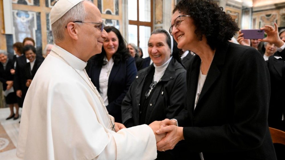 2025.11.06 Partecipanti ai Capitoli Generali di Religiose di GesÃ¹ Maria e delle Suore Missionarie di San Carlo Borromeo