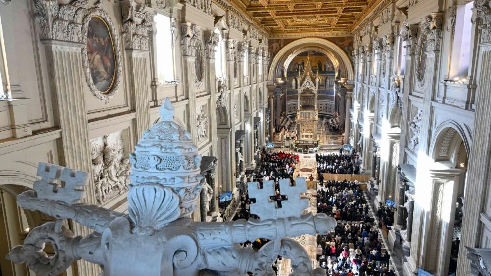 Імша з нагоды ўрачыстасці гадавіны пасвячэння Латэранскай базілікі 