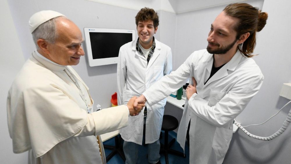 Leão XIV no Ambulatório São Martinho