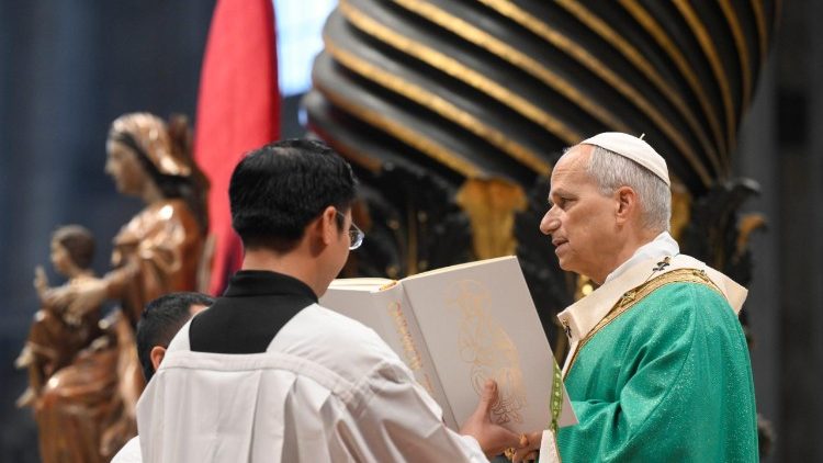 2025.11.16 Santa Messa per il Giubileo dei Poveri