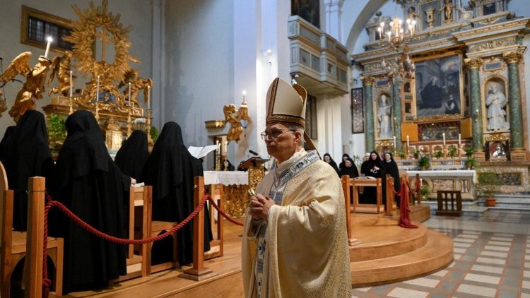 Papa Leone XIV in visita ad Assisi