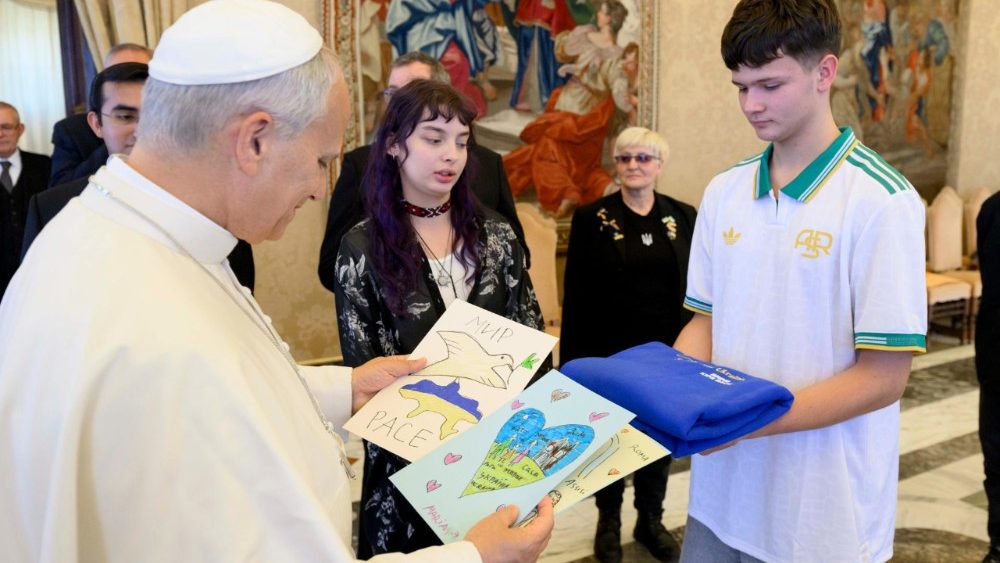 2025.11.21 Bambini Ucraini recentemente riportati in Patria dalla Federazione Russa