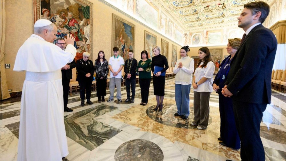 2025.11.21 Bambini Ucraini recentemente riportati in Patria dalla Federazione Russa