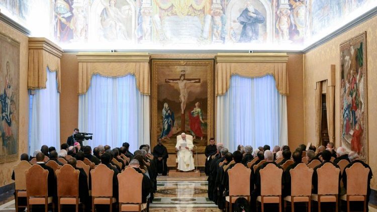 Il Papa riceve in udienza i partecipanti al Capitolo Generale dei Servi di Maria