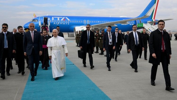 2025.11.27 Viaggio Apostolico in Turkiye - Accoglienza Ufficiale all’Aeroporto Internazionale di Ankara-Esenboğa