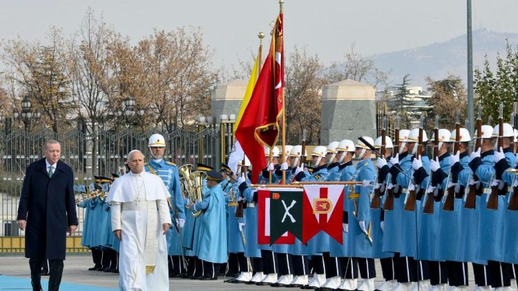 Oficjalna ceremonia powitania Leona XIV w Ankarze