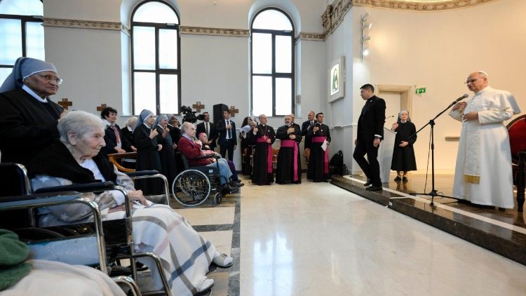 Зустріч Папи Лева XIV з літніми людьми під час візиту в Туреччину