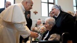 2025.11.28 Piha ya Ziara ya Papa nchini Uturuki na Lebanon. Kituo cha maskini.