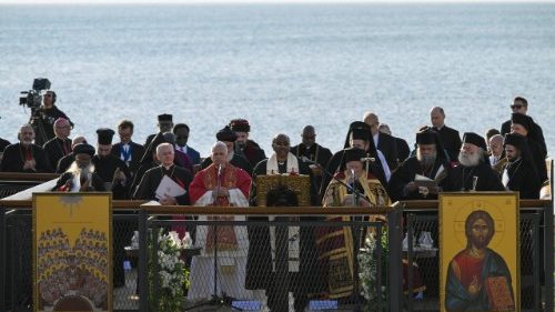 Sveti oče: Izpoved kristološke vere je temeljnega pomena na poti do polne enosti