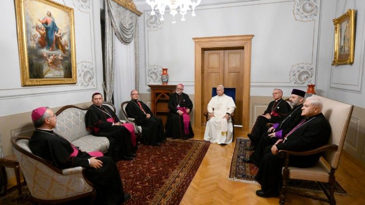 Privates Treffen des Papstes mit Bischöfen am Freitagabend, 28. November 2025, in Istanbul