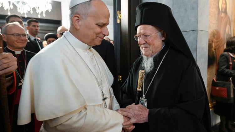 Papieża powitał patriarcha ekumeniczny Bartłomiej