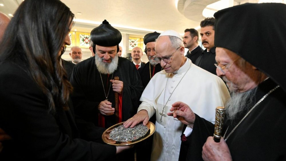 2025.11.29 Viaggio Apostolico in Turkiye - Incontro privato con i Capi delle Chiese e delle Comunita' Cristiane