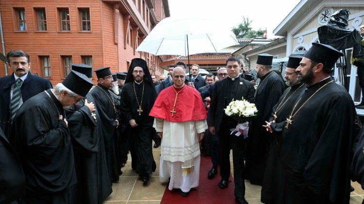 O deslocamento da igreja à sede do Patriarcado Ecumênico