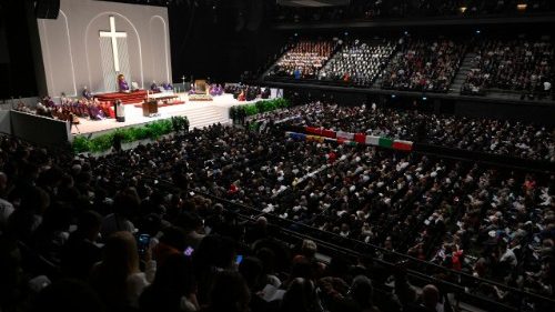 2025.11.29 Viaggio Apostolico in Turkiye - Santa Messa nella Volkswagen Arena