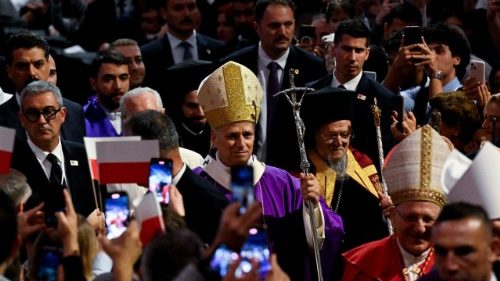 Leo XIV. in Istanbul: Eindringliche Predigt über die 3 Brücken der Einheit