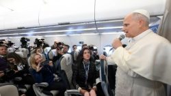 2025.11.30 Viaggio Apostolico in Libano - Trasferimento Istanbul Beirut